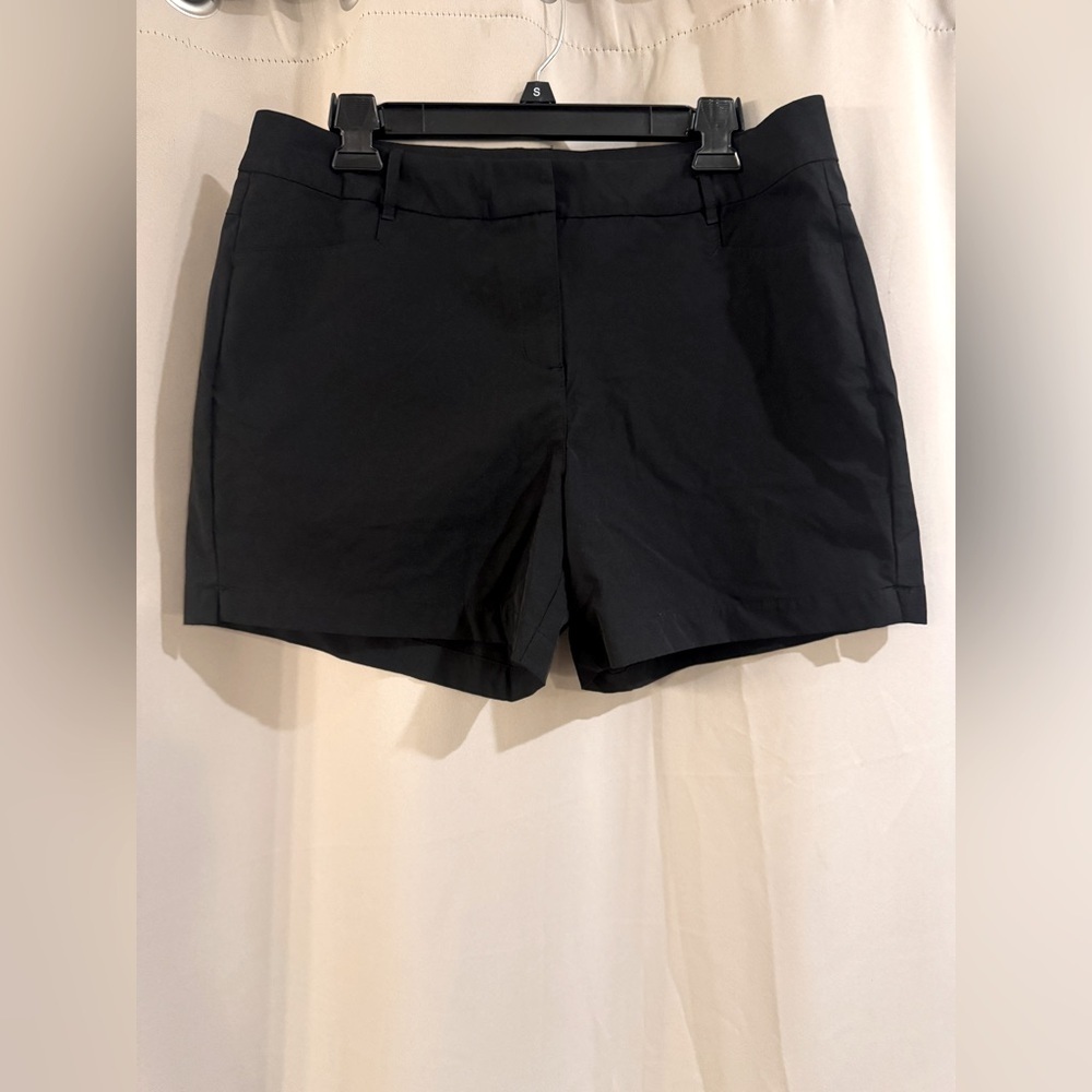Women’s NWT Black Willit Shorts